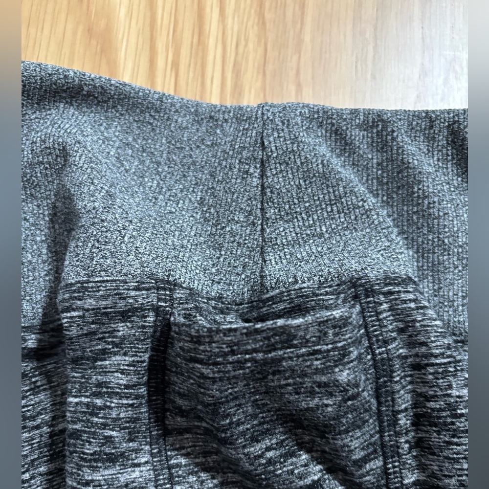 PINK VS Dark Grey Cozy Leggings - Picture 3 of 9